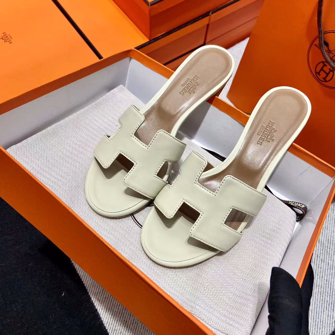 에르메스 올수공 오아시스 슬리퍼 샌들 스위프트 16